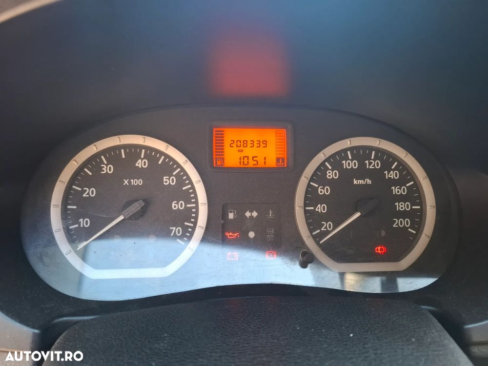 Dacia Logan - 6