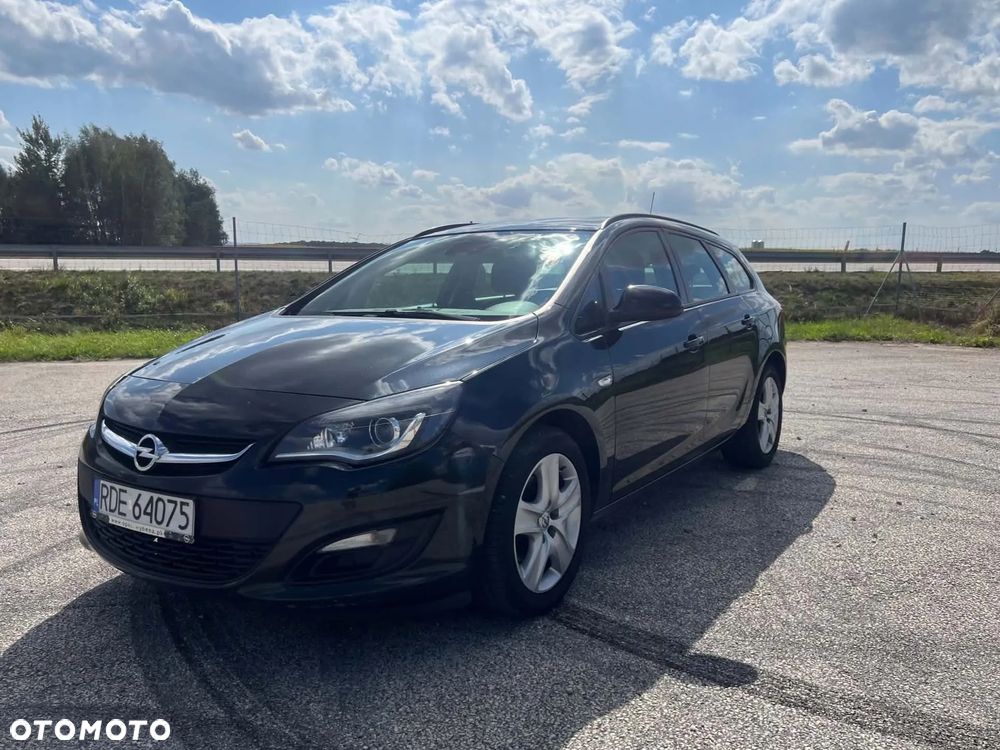 Opel Astra 1.6 CDTI Sport - 1