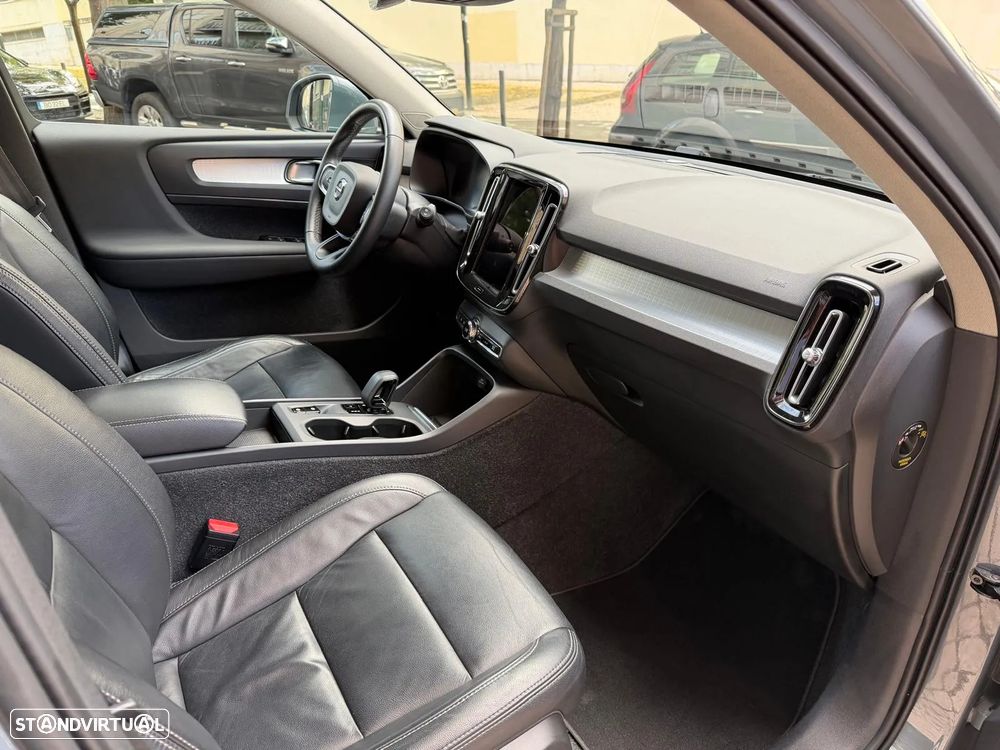 Volvo XC 40 T5 Recharge DKG Essential - 18