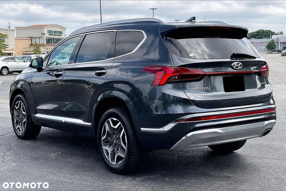 Hyundai Santa Fe - 3