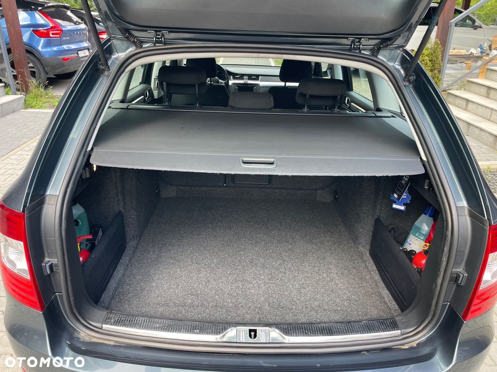 Skoda Superb 2.0 TDI 4x4 Ambition - 25
