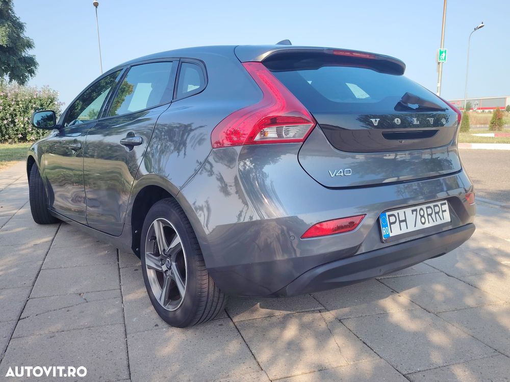Volvo V40 D2 Aut. Kinetic - 4
