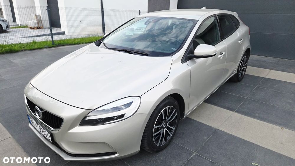 Volvo V40 D3 Drive-E SCR Kinetic - 1