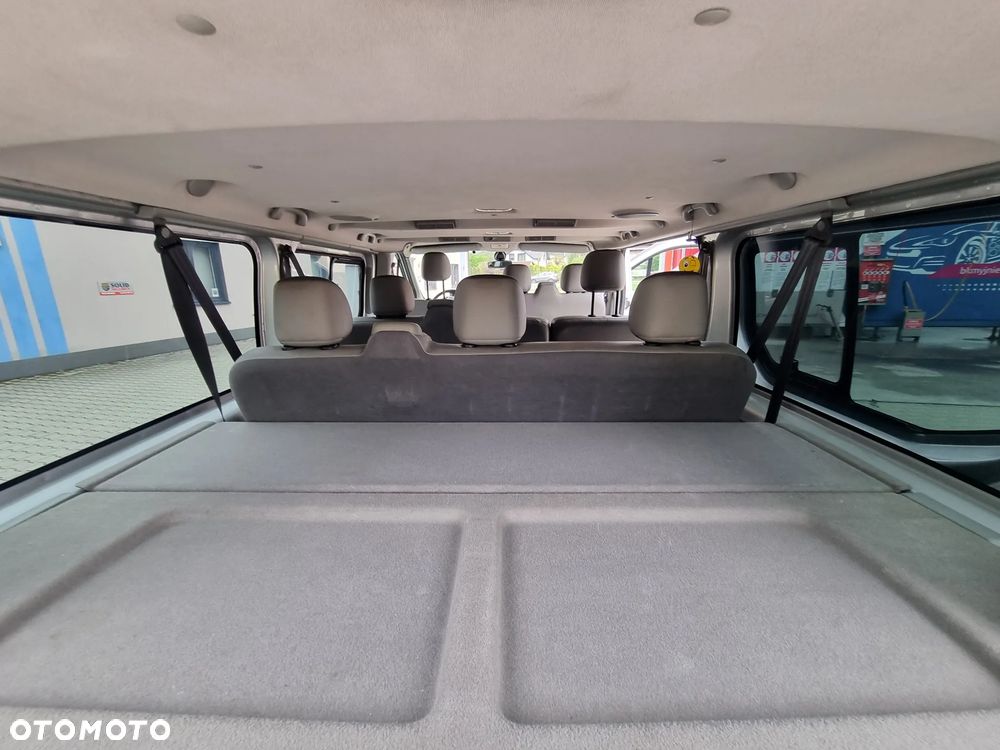 Opel Vivaro L2H1 2.9t - 19