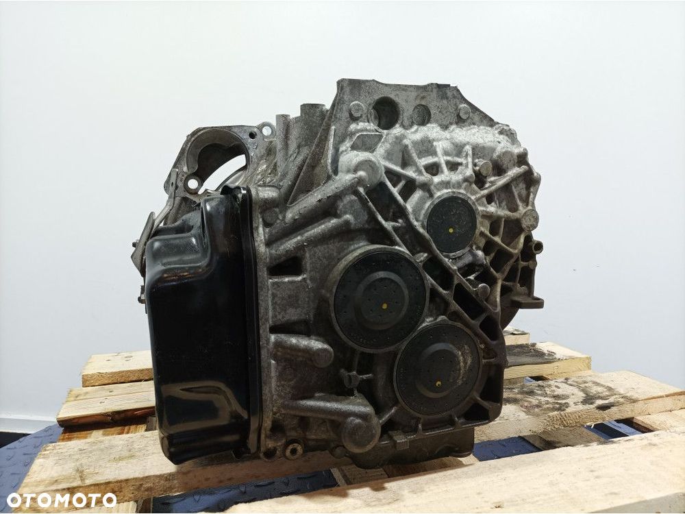 SKODA SUPERB III 2.0 TDI 150 KM SKRZYNIA BIEGÓW AUTOMAT DSG DQ381 UAX - 4