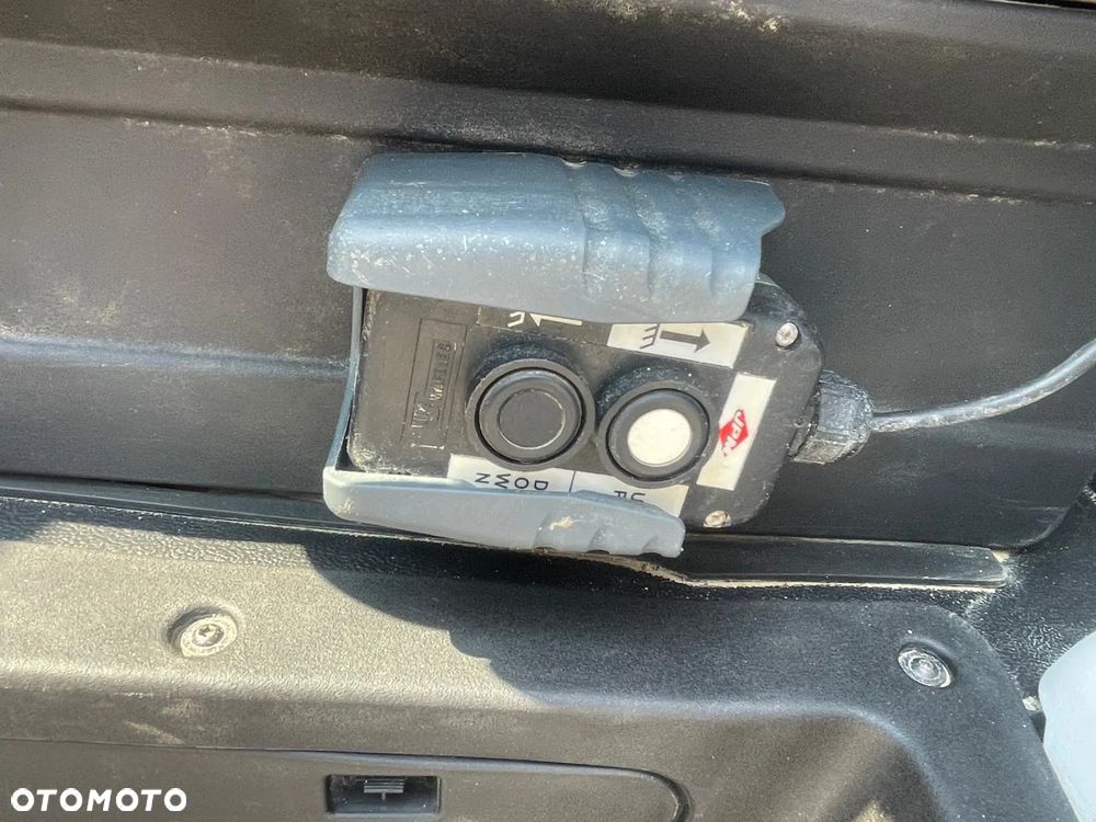Iveco 35C15 3.0L wzmocnione zawieszenie! - 10