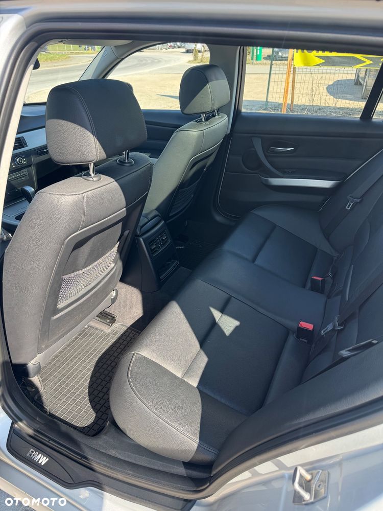 BMW Seria 3 320d xDrive DPF Edition Exclusive - 5