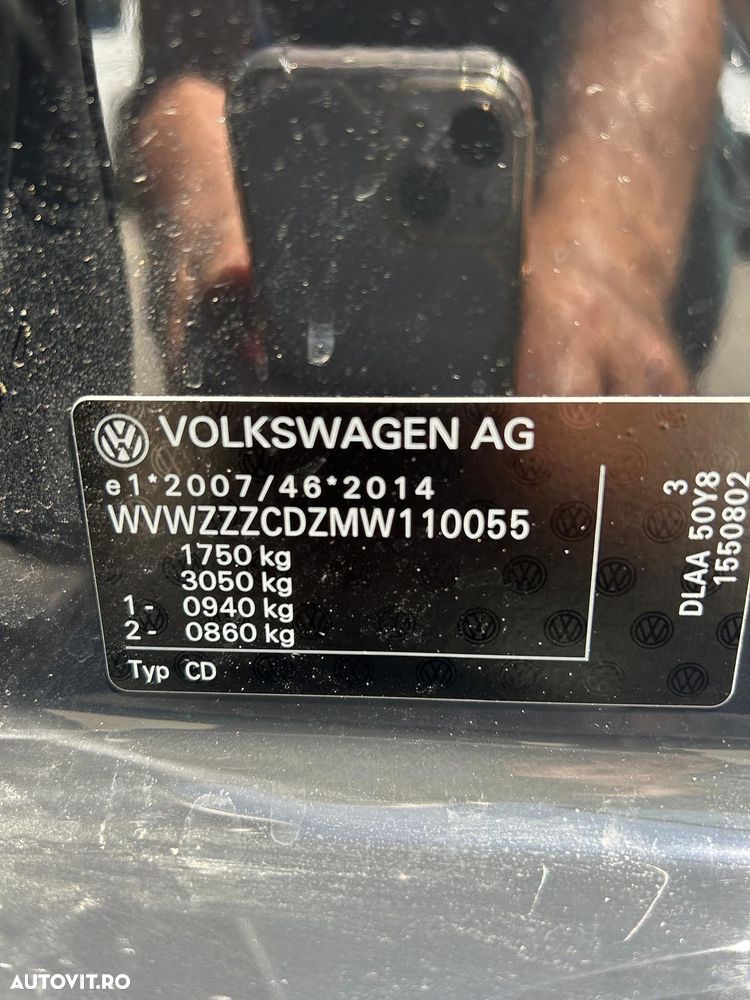 VOLKSWAGEN Golf 2021 — imagine 7