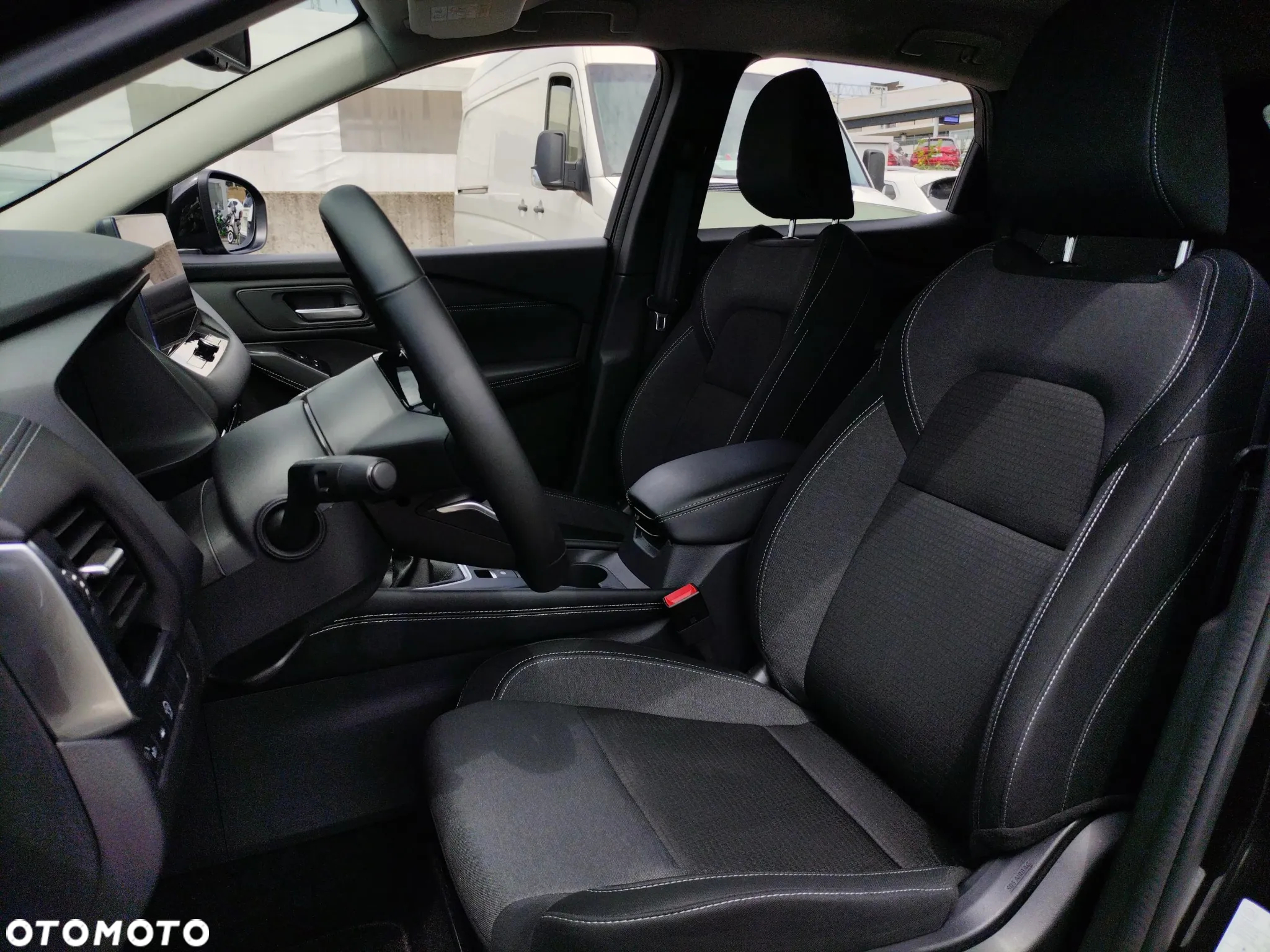 Nissan Qashqai 1.3 DIG-T mHEV N-Connecta - 12