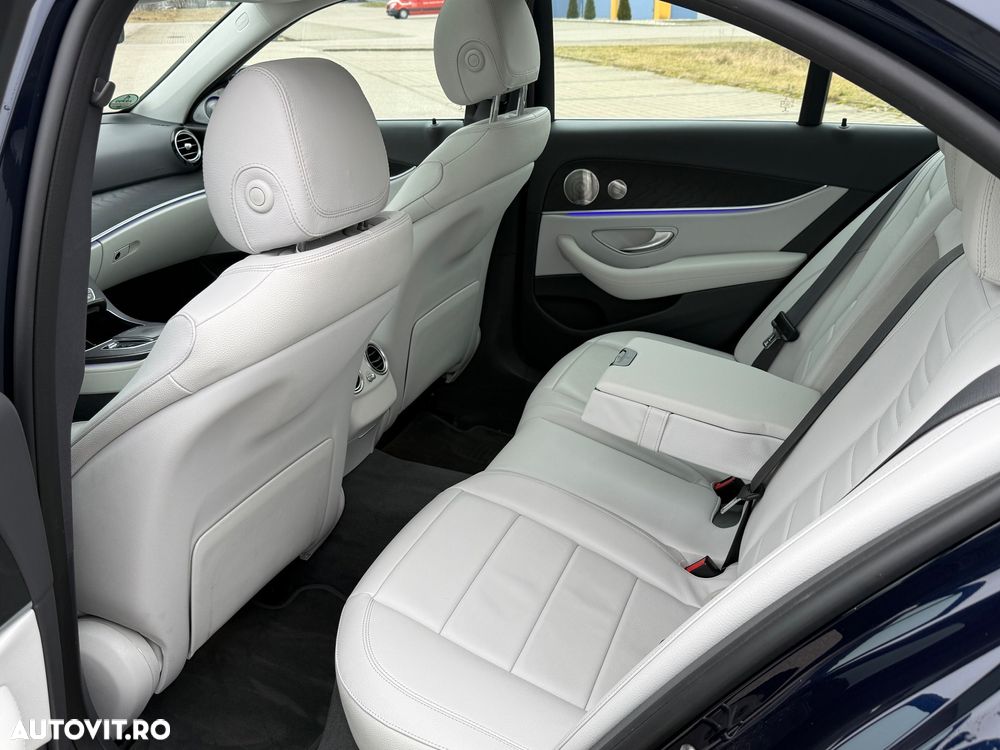 Mercedes-Benz E 220 d 9G-TRONIC Exclusive - 13