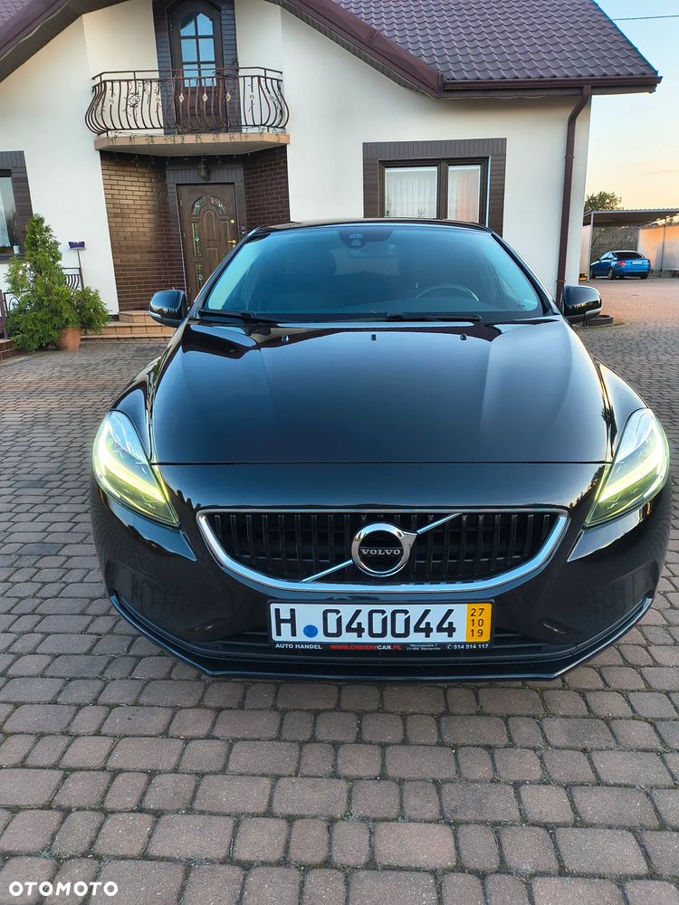 Volvo V40 D2 Momentum - 8