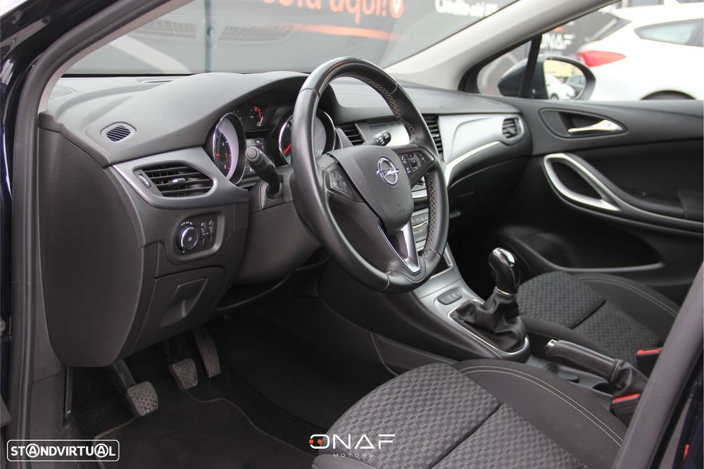 Opel Astra 1.0 Turbo Start/Stop 120 Anos - 16