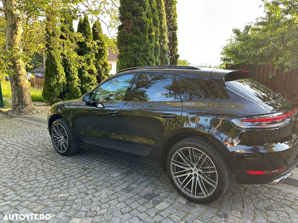 Porsche Macan - 5