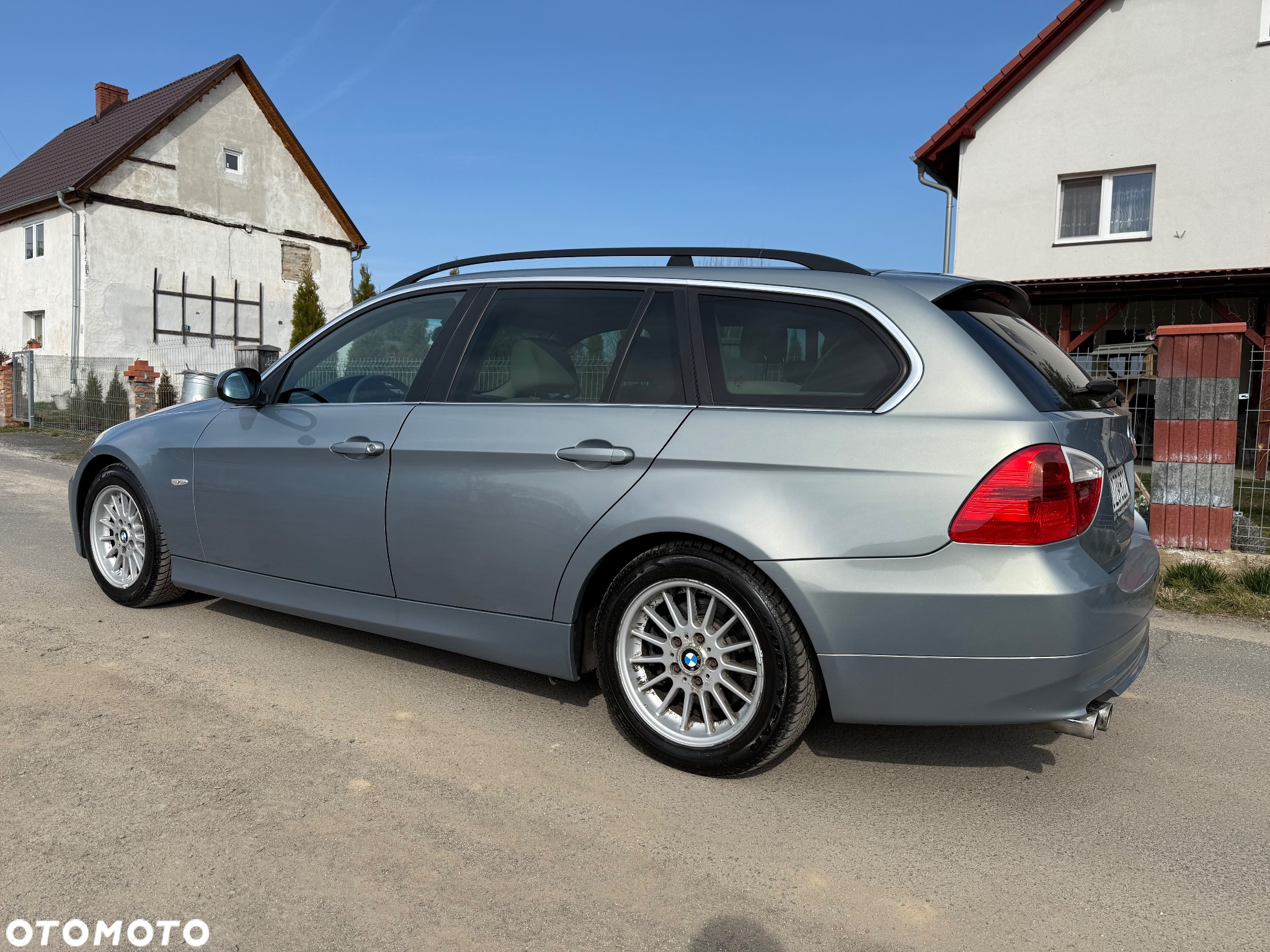 BMW Seria 3 325i - 9