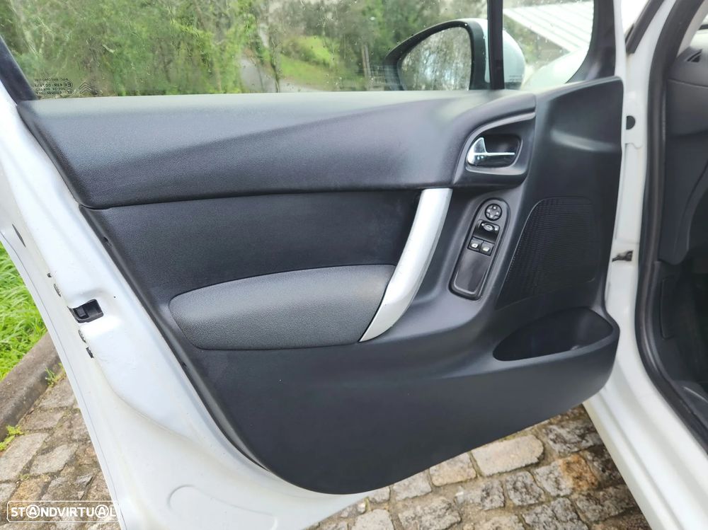 Citroën C3 1.4 HDi Exclusive - 17