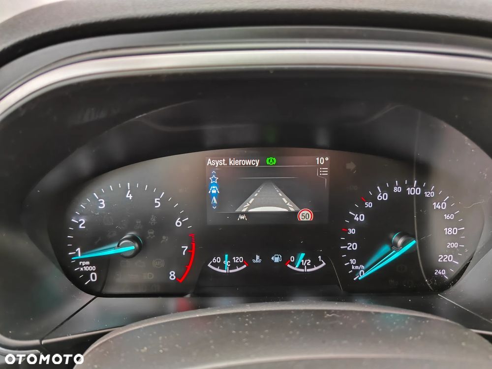 Ford Focus 1.0 EcoBoost Trend - 24