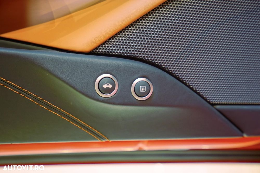 Ferrari 488 GTB - 14