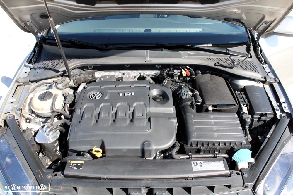 VW Golf Variant 1.6 TDi BlueMotion Trendline - 13