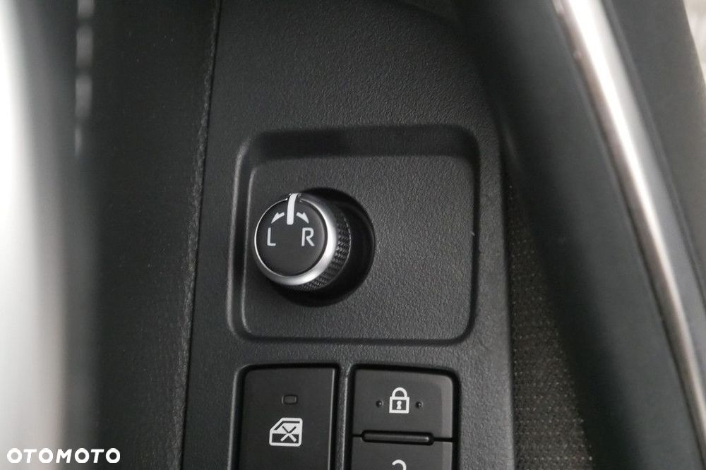 Toyota Corolla 1.8 Hybrid Comfort - 28