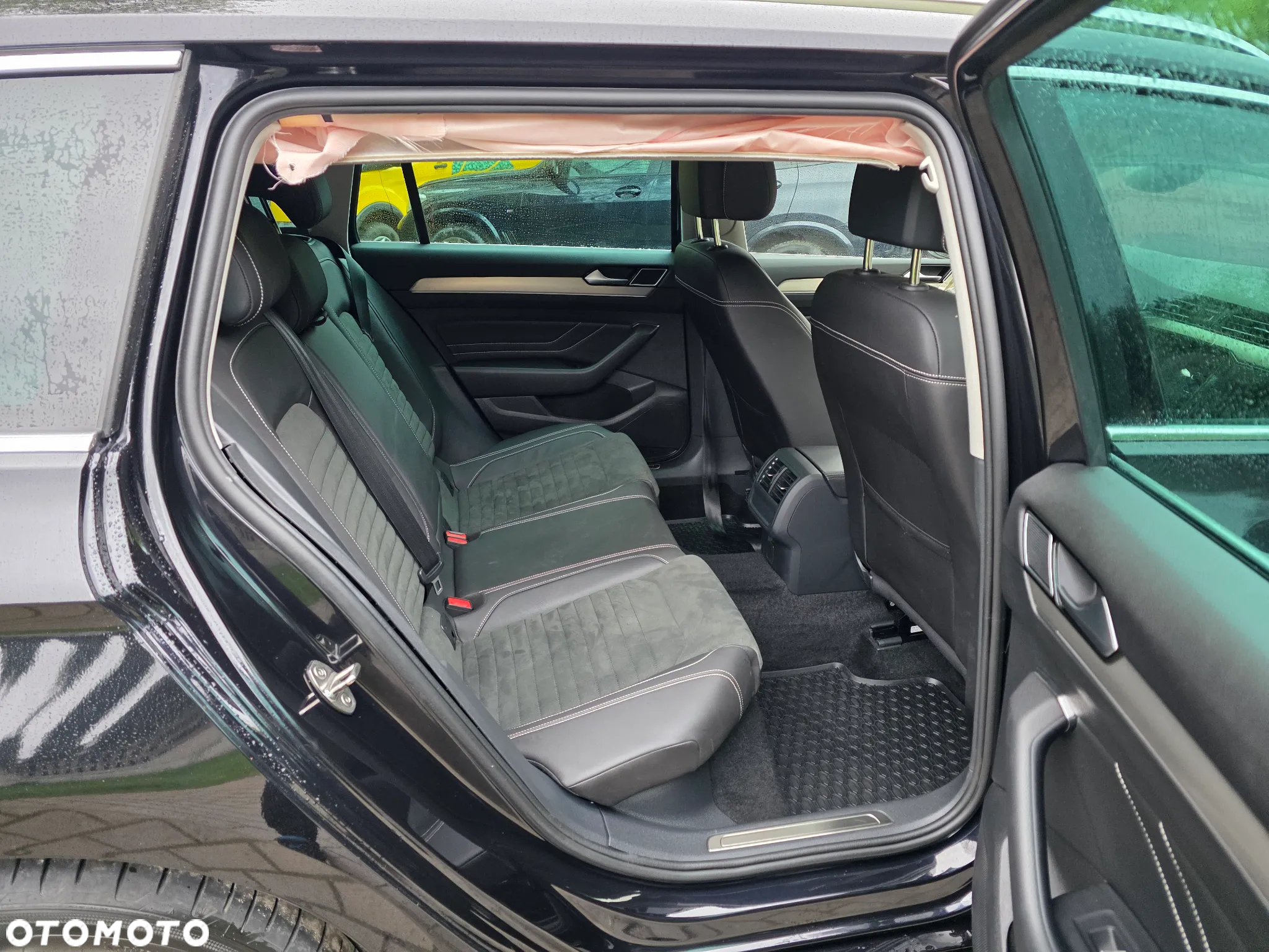Volkswagen Passat 2.0 TDI EVO Elegance DSG - 17