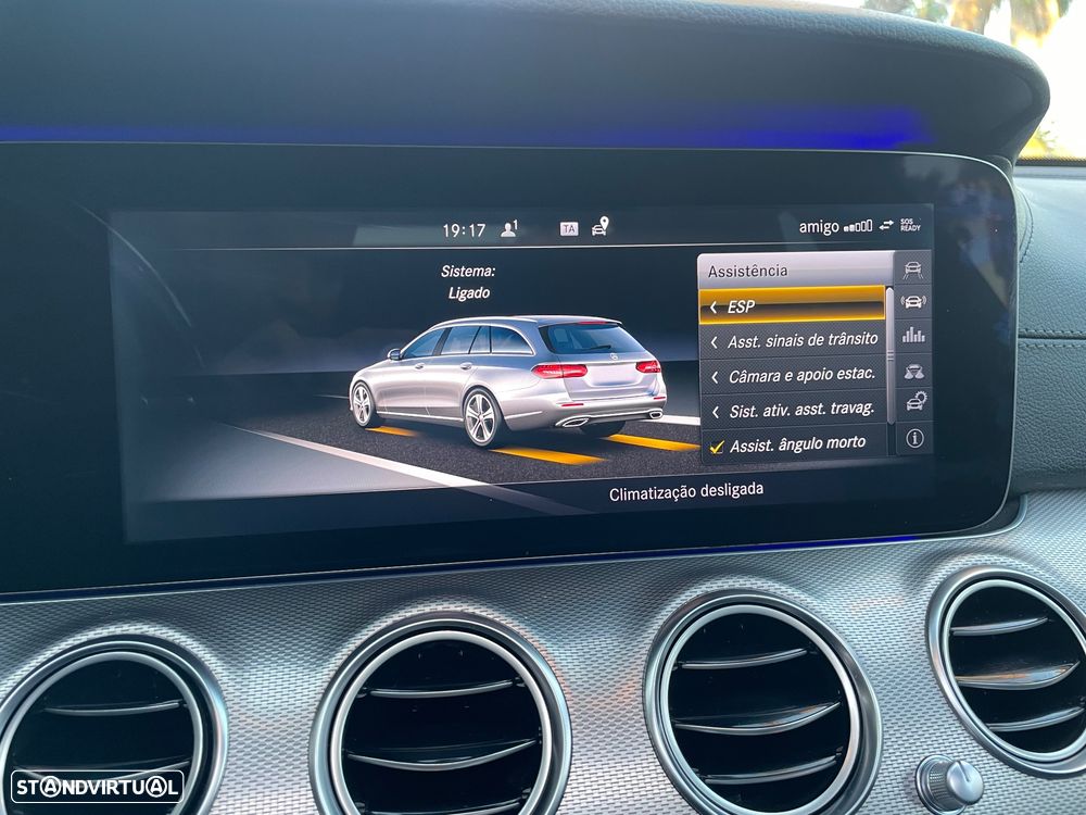 Mercedes-Benz E 220 d AMG Line - 31