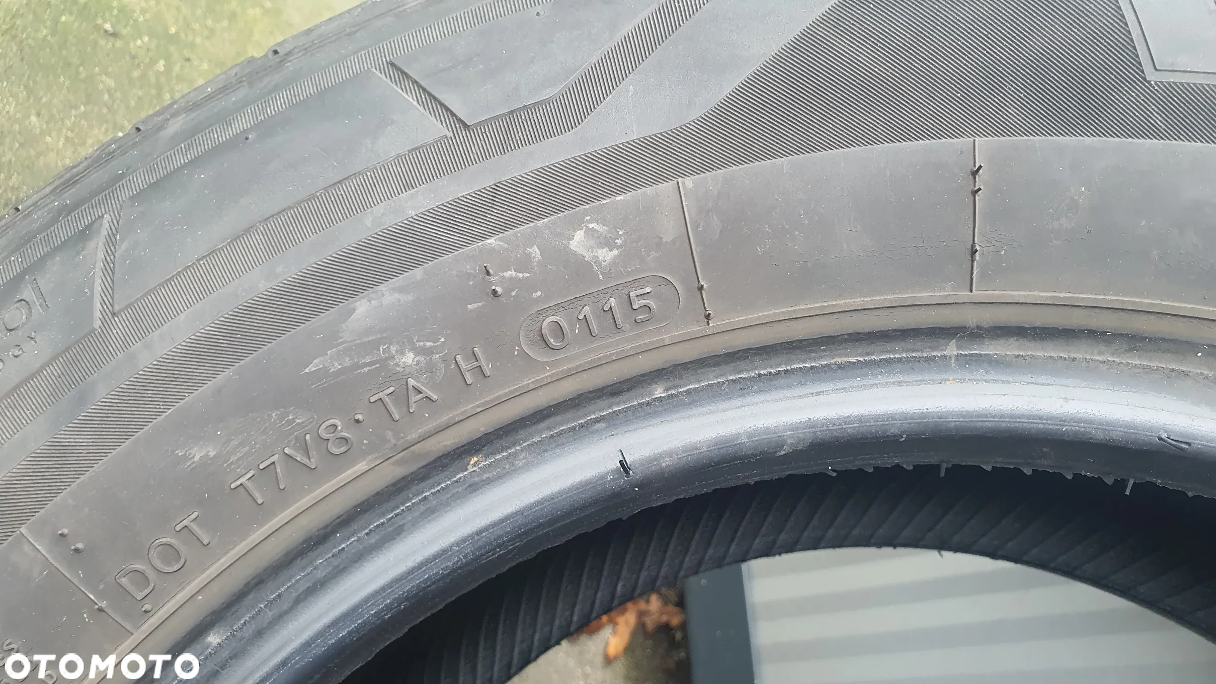 Opona Hankook Vantra LT 235/65 R16C 4mm para 7,5mm - 16
