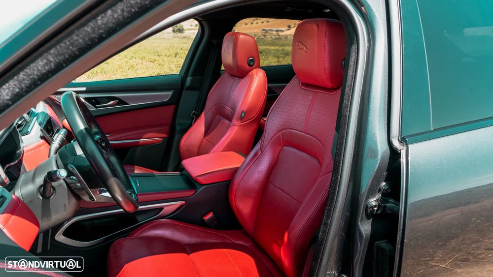 Jaguar F-Pace P400e AWD R-Dynamic HSE - 8