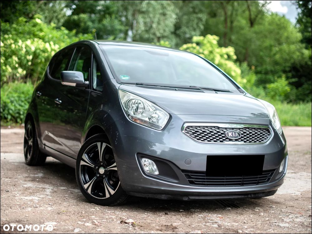 Kia Venga - 9