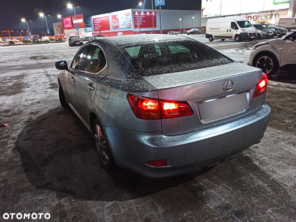 Lexus IS 220 D Prestige - 2