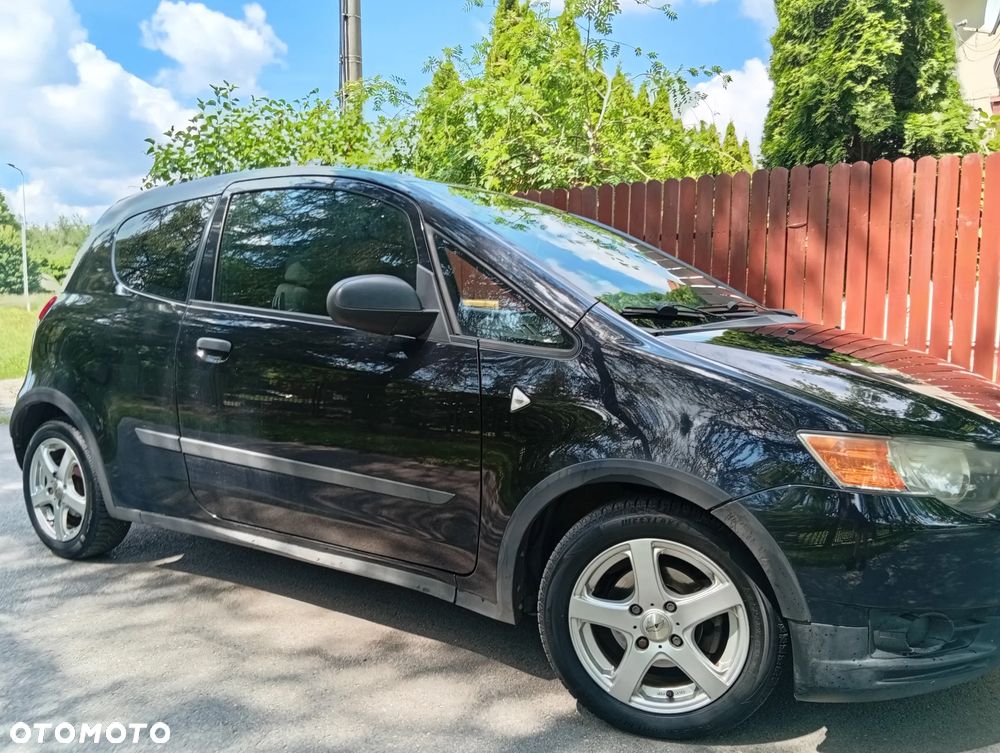 Mitsubishi Colt - 8