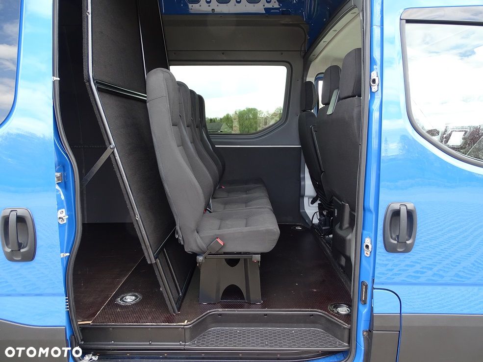 Iveco Daily L4H3 35S18 3.0 180 Hi-MATIC FULL LED Brygadówka DOKA 7 Osób UNIKAT!! JAK NOWY!! Salon PL! 1 WŁ.! - 30