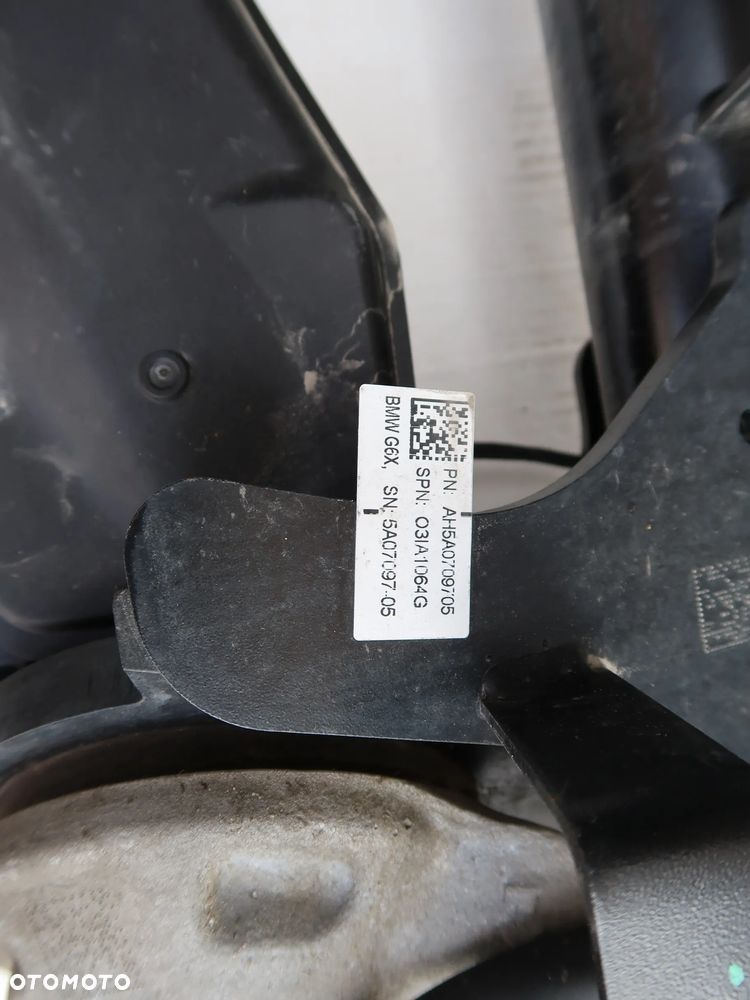 Hak Holowniczy BMW G60 G61 5a07097-05 - 3