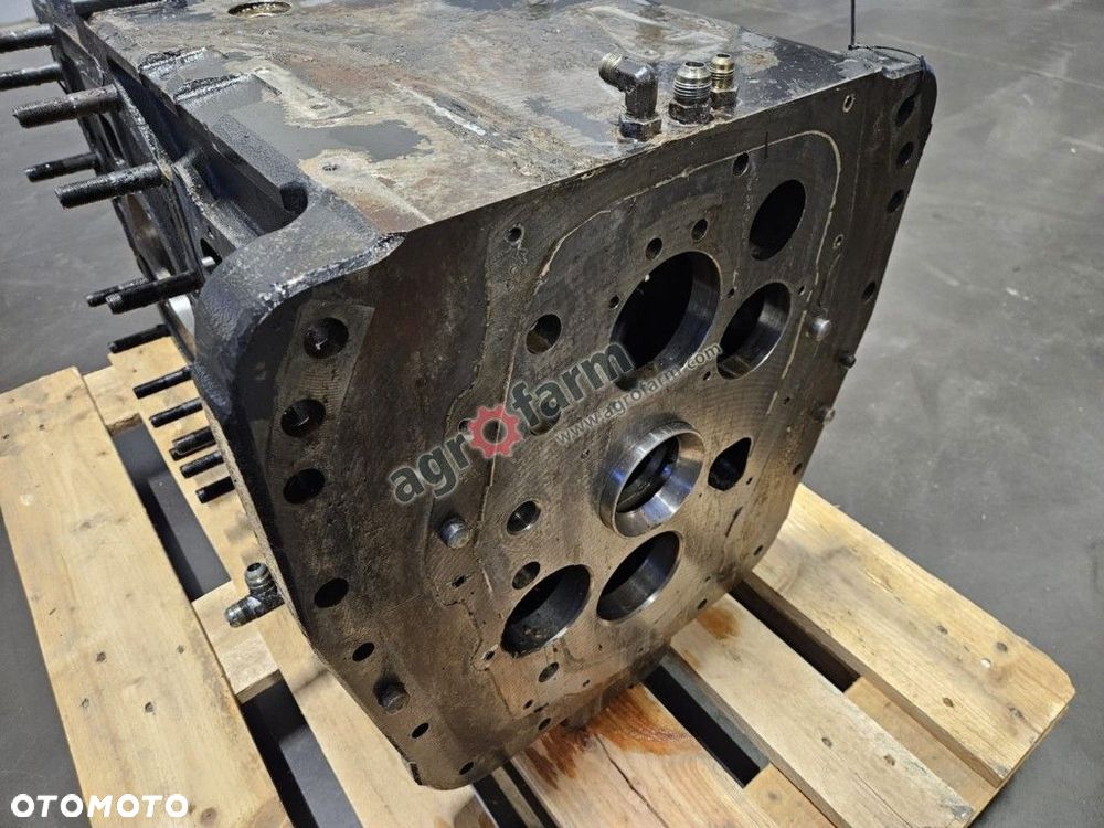 Obudowa tylnego mostu Valtra T140, T130,T120 - 2