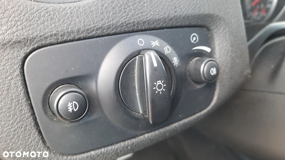 Ford Mondeo 2.5 Titanium S - 17