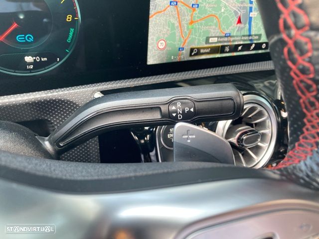 Mercedes-Benz CLA 250 e 8G-DCT AMG Line Advanced Plus - 19