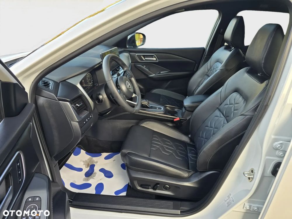 Nissan Qashqai 1.3 DIG-T MHEV Xtronic Tekna - 9