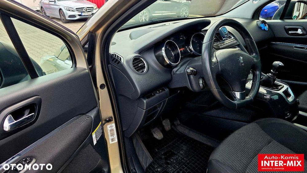 Peugeot 5008 - 20