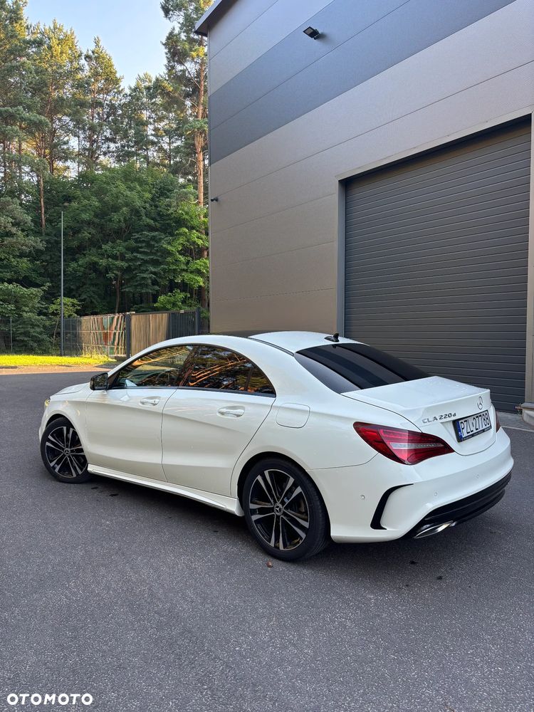 Mercedes-Benz CLA 220 (CDI) d 7G-DCT AMG Line - 7