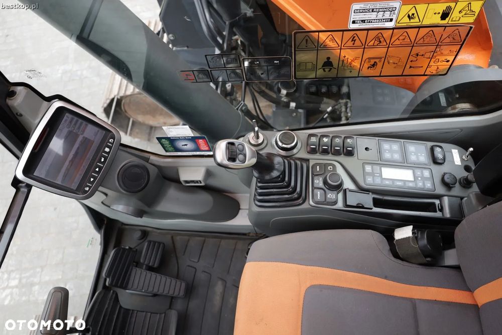 Doosan DX235LCR - 23