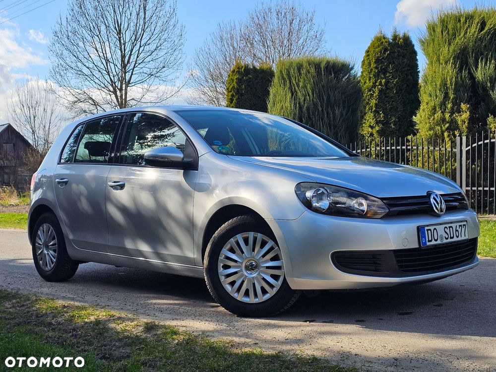 Volkswagen Golf - 26