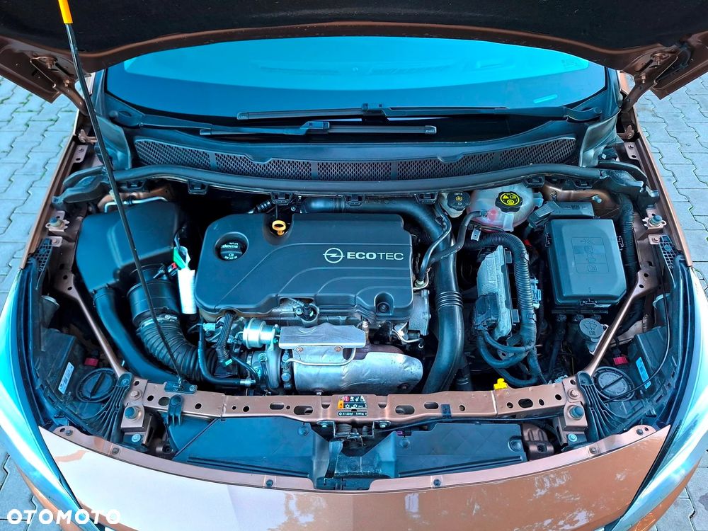 Opel Astra 1.4 Turbo Innovation - 18