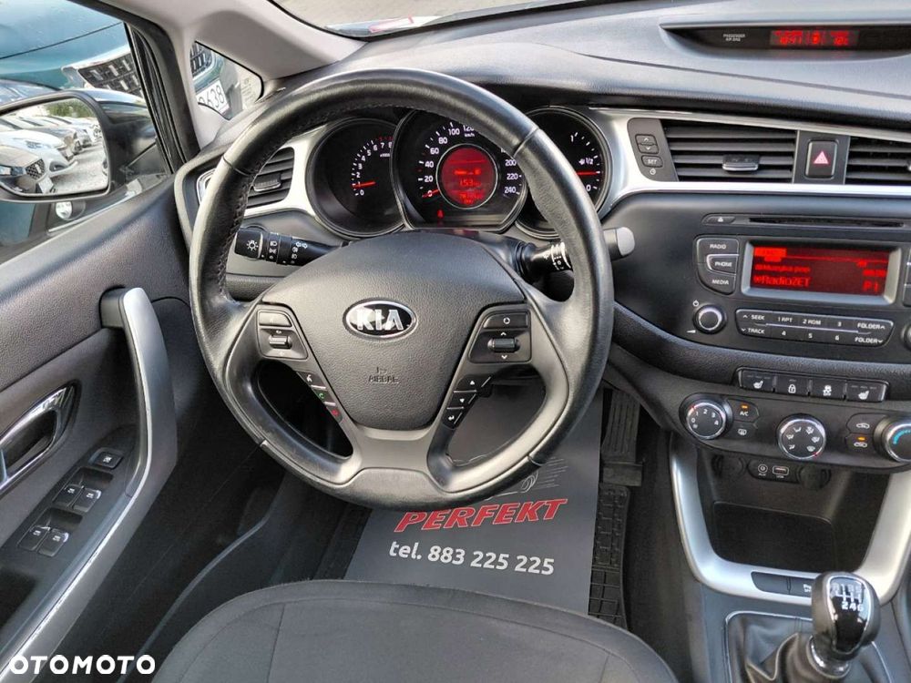 Kia Ceed - 19
