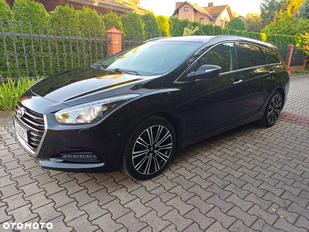 Hyundai i40 Kombi 1.7 CRDi DCT Premium - 12