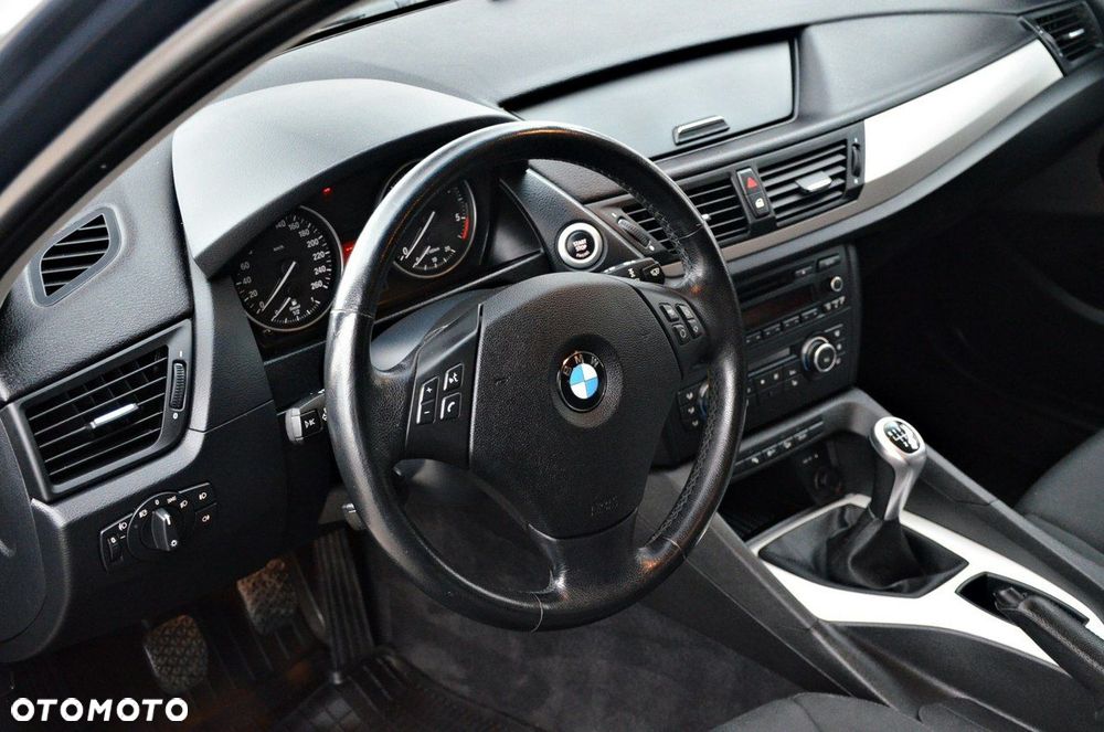 BMW X1 - 15