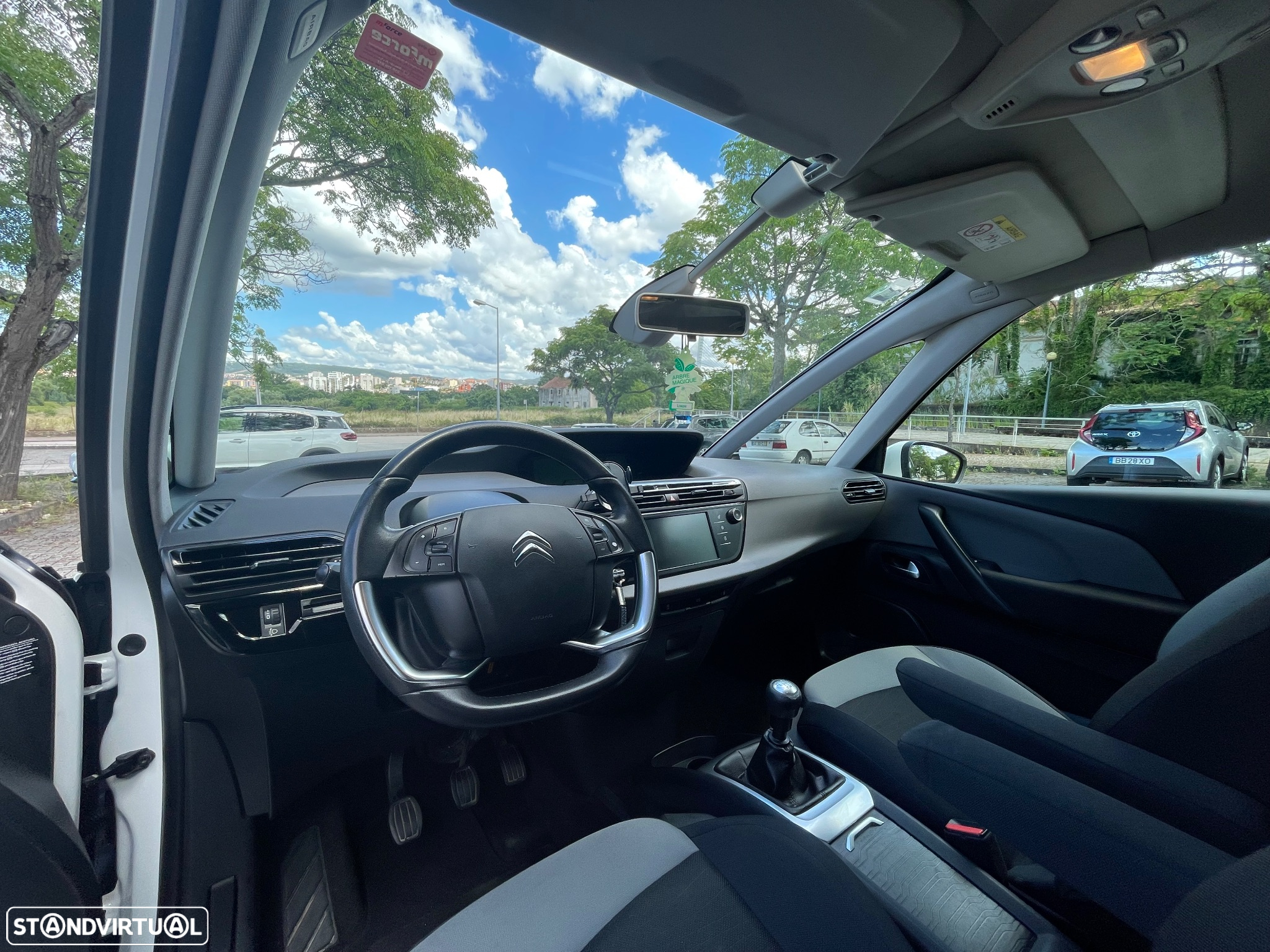Citroën C4 Grand Picasso 1.6 e-HDi Exclusive - 11
