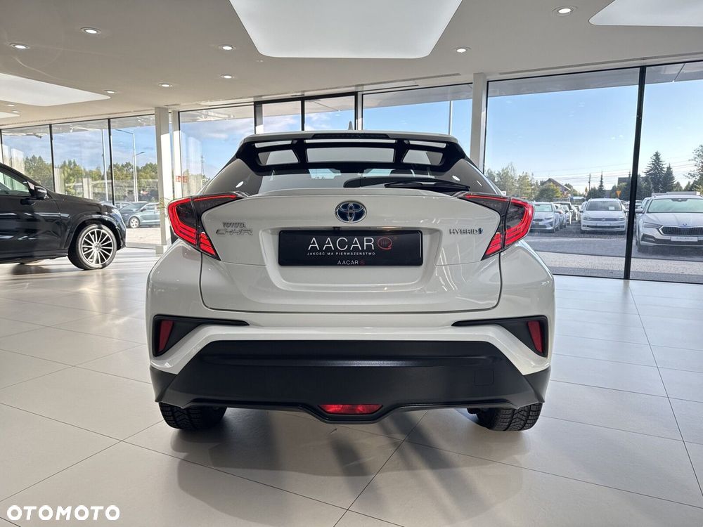 Toyota C-HR - 4