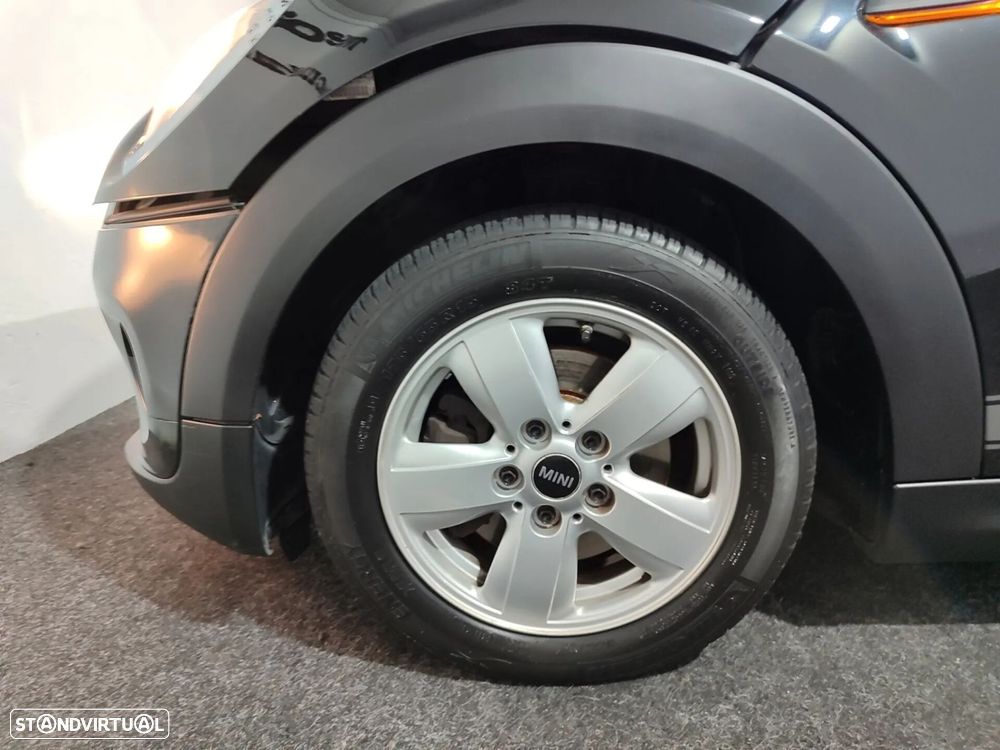 MINI 3 Portas One D - 37