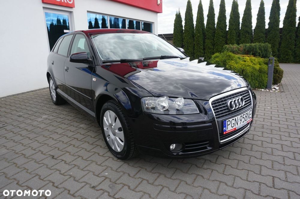 Audi A3 Sportback - 2