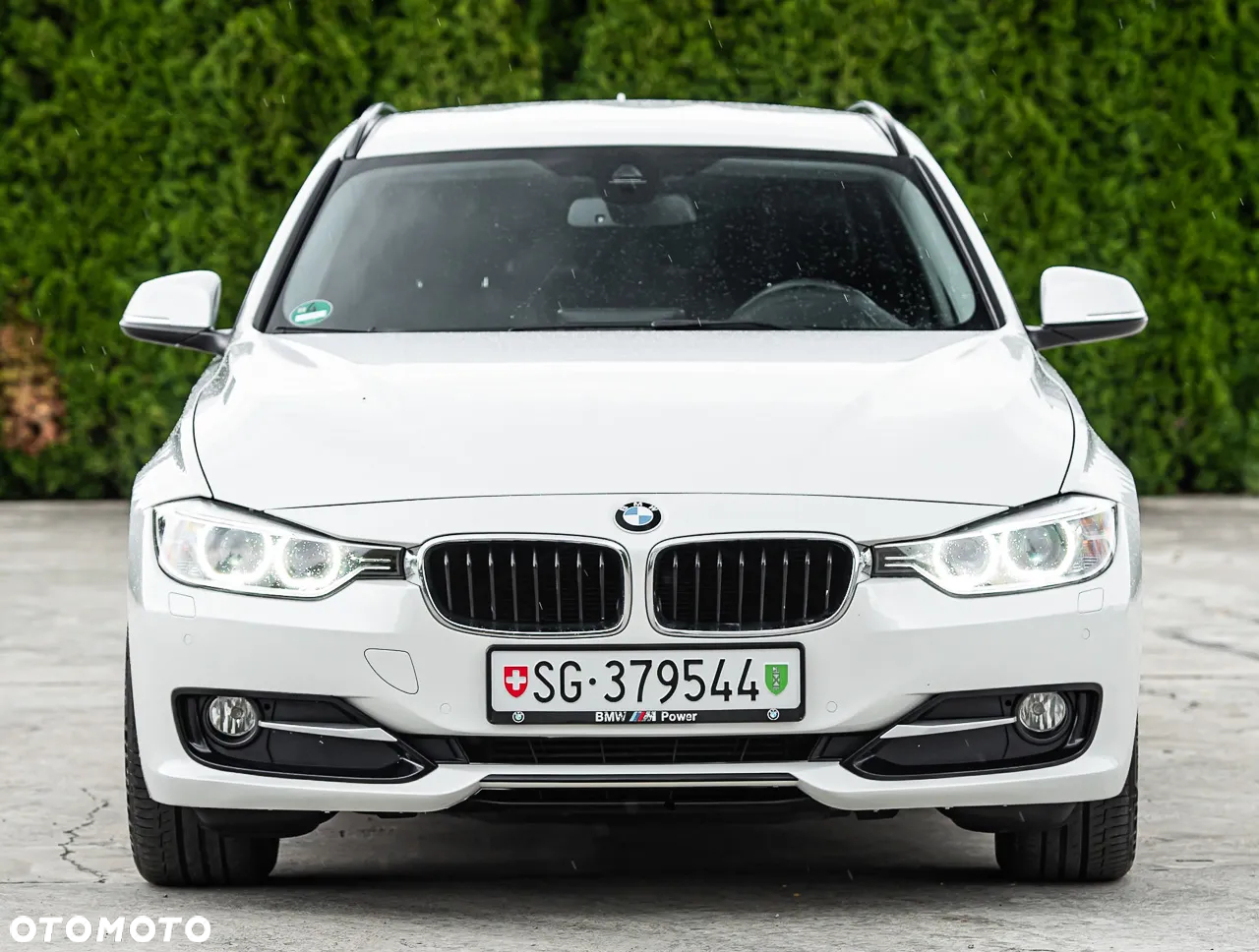 BMW Seria 3 320d Touring xDrive Sport Line - 4