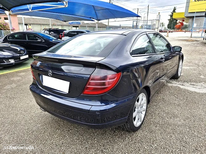 Mercedes-Benz C 220 CDi Sport Coupé Evolution - 11